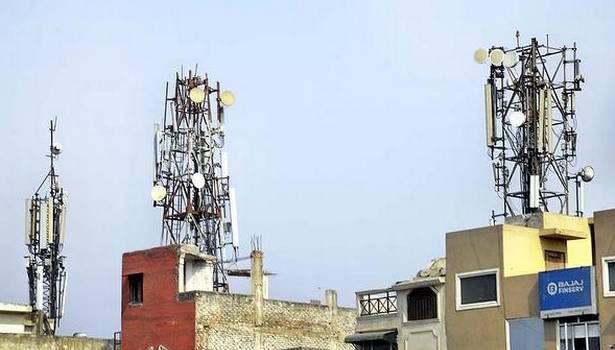 How Radiation from Mobile Phone Towers is dangerous: Lies v/s Truth
